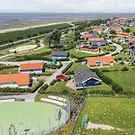 Holiday home 4 Star In Friedrichkoog *