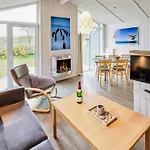 4 Star In Friedrichkoog Holiday home