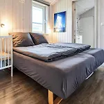 4 Star In Friedrichkoog