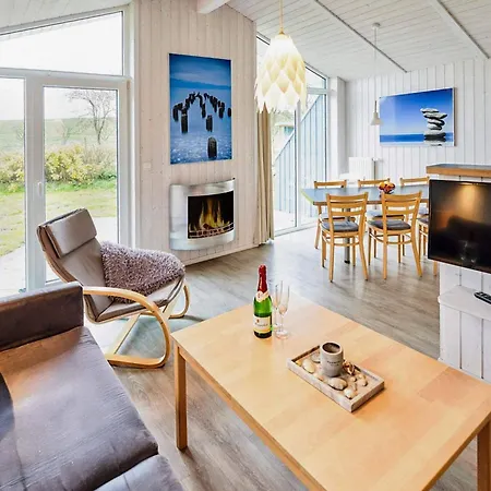 4 Star In Friedrichkoog Semesterbostad
