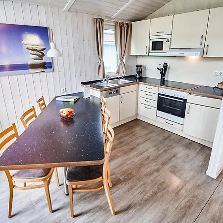4 Star In Friedrichkoog