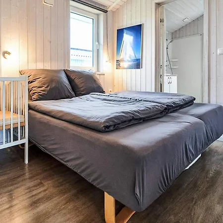 4 Star In Friedrichkoog